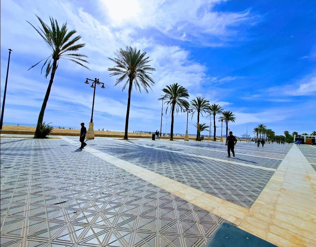 Apartamento Acogedor Con Wifi Valencia Eksteriør billede